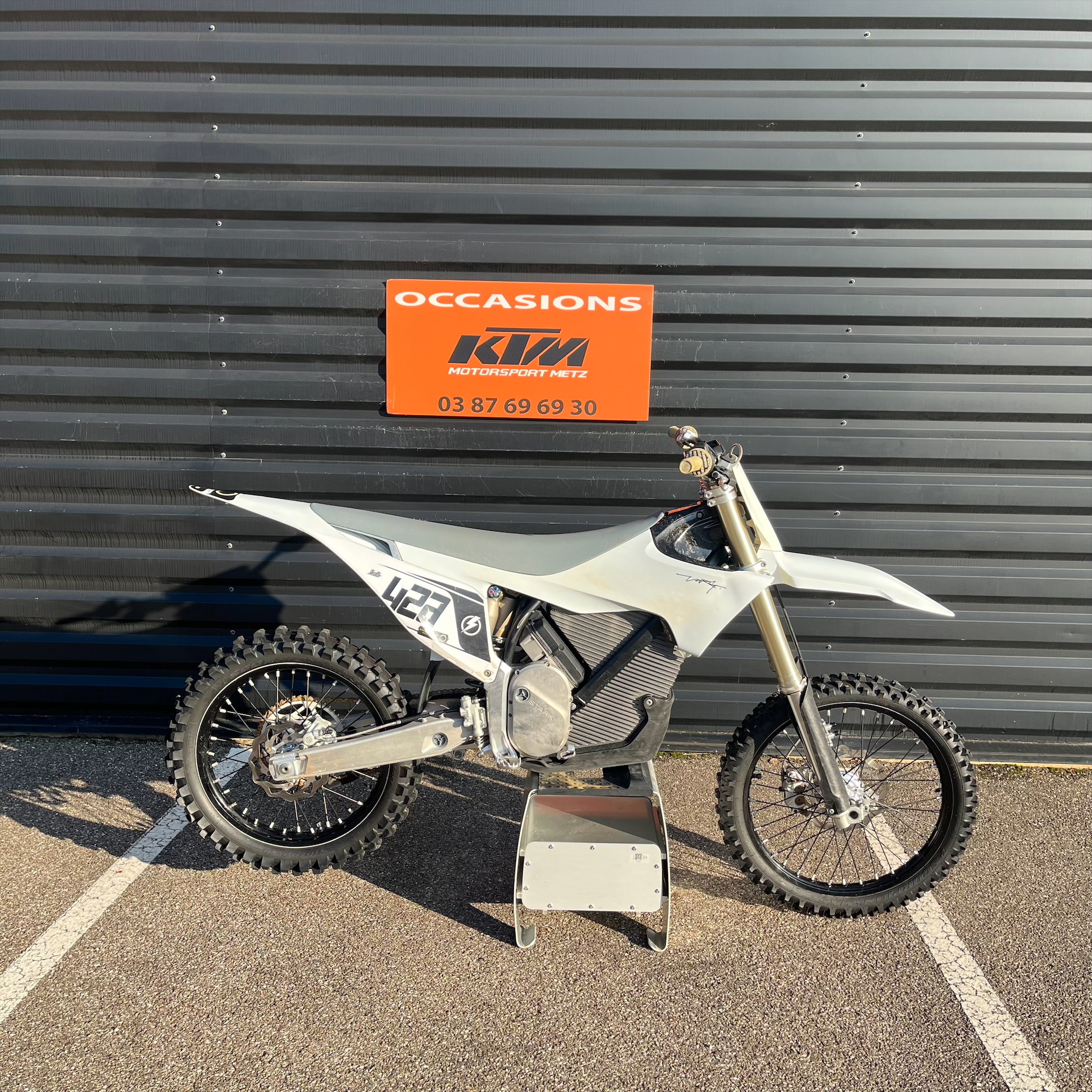 processed-16CC3E34-F3CA-4859-B535-D946799922F1